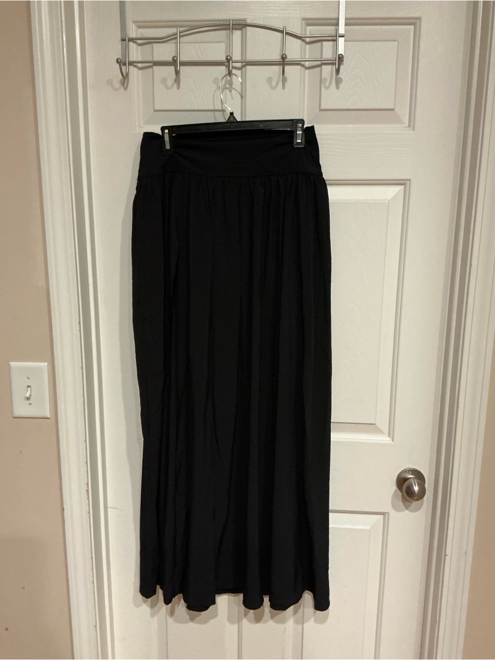 HALARA Black Maxi Skirt with Wide Waistband